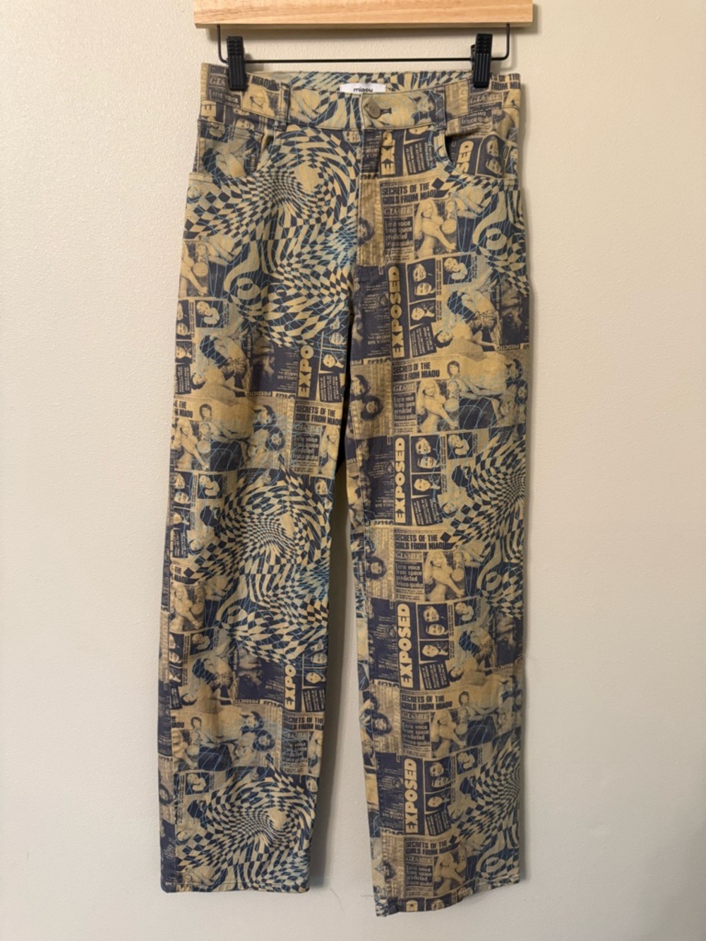 Miaou Fargo Pants Wanted Print XS Revolve Sold Out Graphic Barrel Leg High Rise - Picture 4 of 15